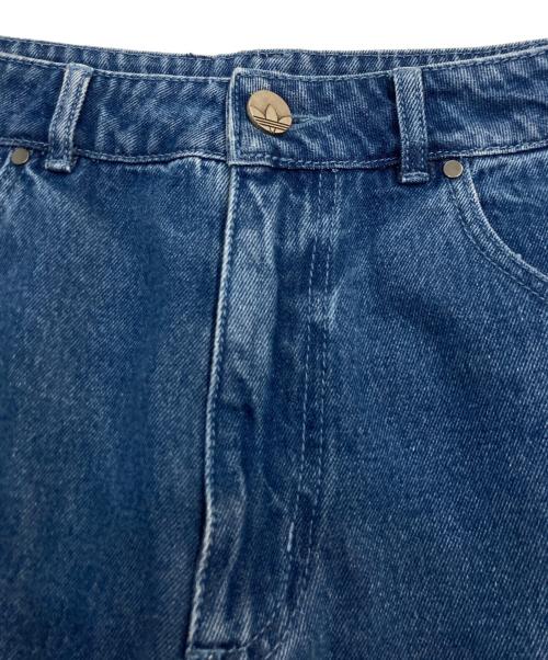 adidas（アディダス）adidas (アディダス) デニム スリーストライプス トラックパンツ インディゴ サイズ:W27L30の古着・服飾アイテム