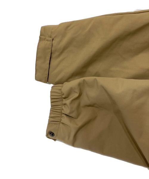 Patagonia（パタゴニア）Patagonia (パタゴニア) Isthmus Parka ベージュ サイズ:XLの古着・服飾アイテム