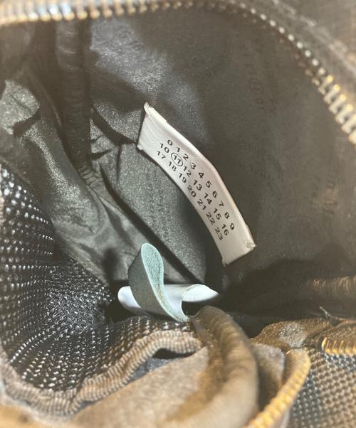 Maison Margiela（メゾンマルジェラ）Maison Margiela (メゾンマルジェラ) NEW MINI CAMERA BAG ショルダーバッグ ブラックの古着・服飾アイテム