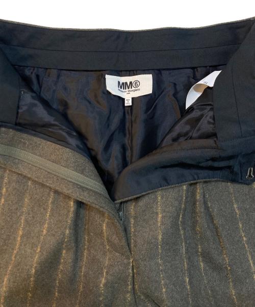 MM6 Maison Margiela（エムエムシックスメゾンマルジェラ）MM6 Maison Margiela (エムエムシックスメゾンマルジェラ) ストライプウールテーパードスラックス ブラウン サイズ:40の古着・服飾アイテム