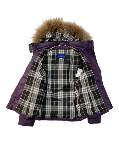 BURBERRY BLUE LABEL（バーバリー ブルー レーベル）BURBERRY BLUE LABEL (バーバリー ブルー レーベル) ファーフードダウンジャケット パープル サイズ:38の古着・服飾アイテム