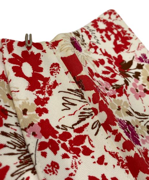 BURBERRY（バーバリー）BURBERRY (バーバリー) フラワートレンチショートコート レッド サイズ:38の古着・服飾アイテム