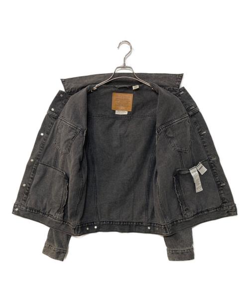 LEVI'S（リーバイス）LEVI'S (リーバイス) トラッカ-デニムジャケット DENIM JACKET　pc9-72334-0601 グレー サイズ:Mの古着・服飾アイテム