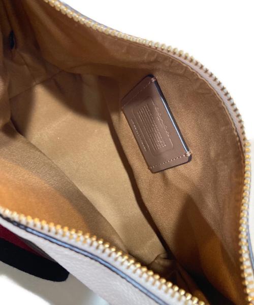 COACH（コーチ）COACH (コーチ) デンプシー2WAYショルダーバッグ ホワイトの古着・服飾アイテム