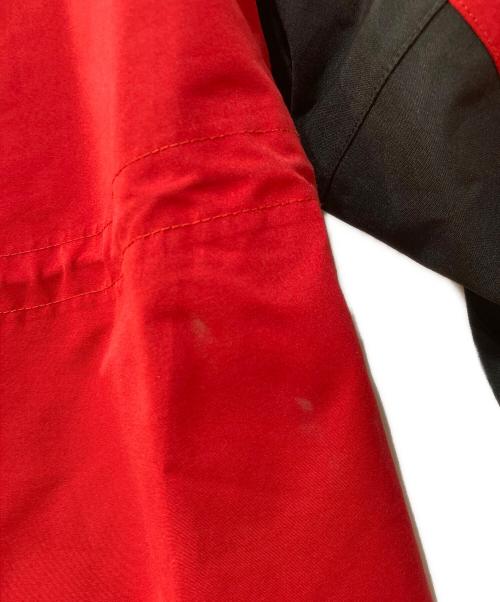MOUNTAIN HARD WEAR（マウンテンハードウェア）MOUNTAIN HARD WEAR (マウンテンハードウェア) 00S マウンテンパーカー レッド×ブラック サイズ:Sの古着・服飾アイテム
