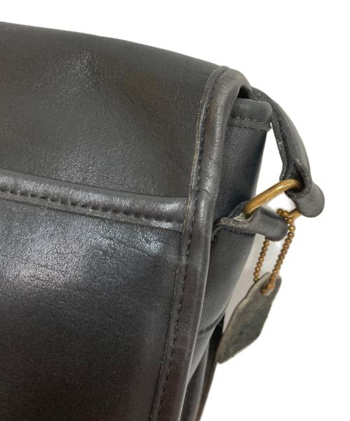 COACH（コーチ）COACH (コーチ) ターンロックフラップショルダーバッグ ブラックの古着・服飾アイテム