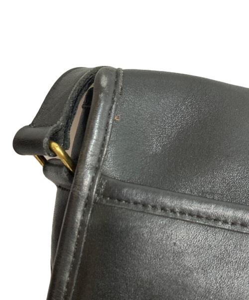 COACH（コーチ）COACH (コーチ) ターンロックフラップショルダーバッグ ブラックの古着・服飾アイテム
