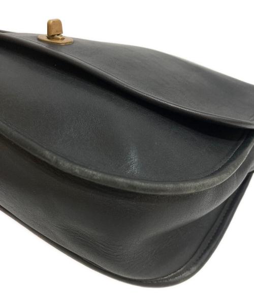 COACH（コーチ）COACH (コーチ) ターンロックフラップショルダーバッグ ブラックの古着・服飾アイテム