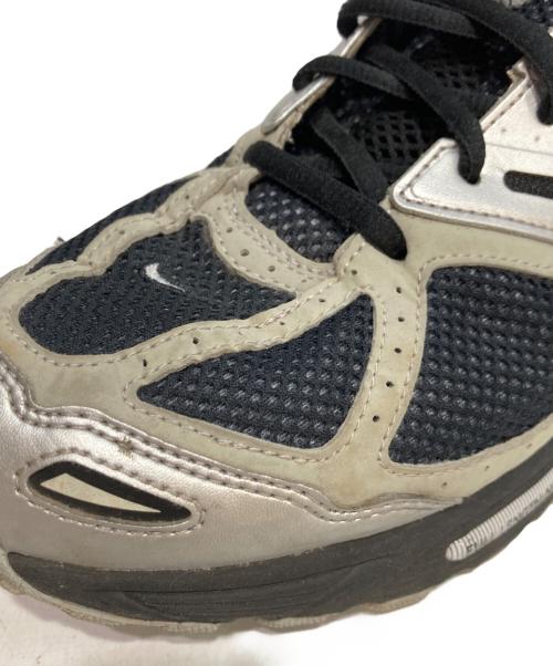 NIKE（ナイキ）NIKE (ナイキ) Air Pegasus 2K5 ローカットスニーカー ブラック×グレー サイズ:28の古着・服飾アイテム