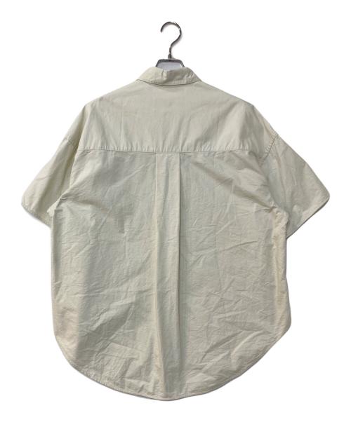 TODAYFUL（トゥデイフル）TODAYFUL (トゥデイフル) Halfsleeve Oxford Shirts オックスフォードオーバーサイズシャツ ホワイト サイズ:Fの古着・服飾アイテム