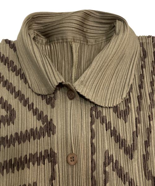 PLEATS PLEASE（プリーツプリーズ）PLEATS PLEASE (プリーツプリーズ) 丸襟幾何学プリーツシャツ グリーン サイズ:3の古着・服飾アイテム