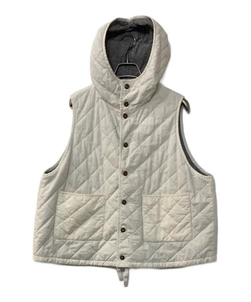 nest Robe（ネストローブ）nest Robe (ネストローブ) キルティングリバーシブルベスト ホワイト サイズ:Fの古着・服飾アイテム