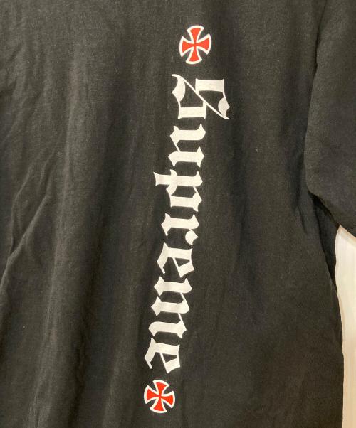 SUPREME（シュプリーム）Supreme (シュプリーム) INDEPENDENT (インディペンデント) Old English Tee ブラック サイズ:Mの古着・服飾アイテム