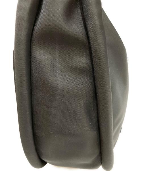 GANNI（ガニー）GANNI (ガニー) KNOT BAGUETTE  ハンドバッグ ブラックの古着・服飾アイテム