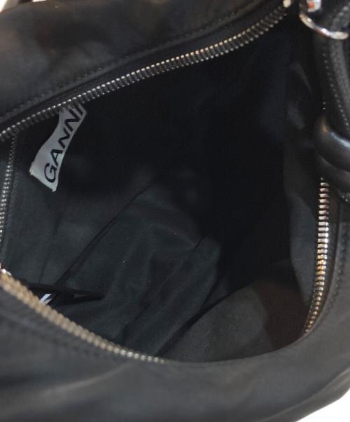 GANNI（ガニー）GANNI (ガニー) KNOT BAGUETTE  ハンドバッグ ブラックの古着・服飾アイテム