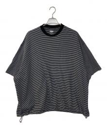 is-ness（イズネス）の古着「BALLOON SHORT SLEEVE ボーダーTシャツ」｜ブラック×ホワイト