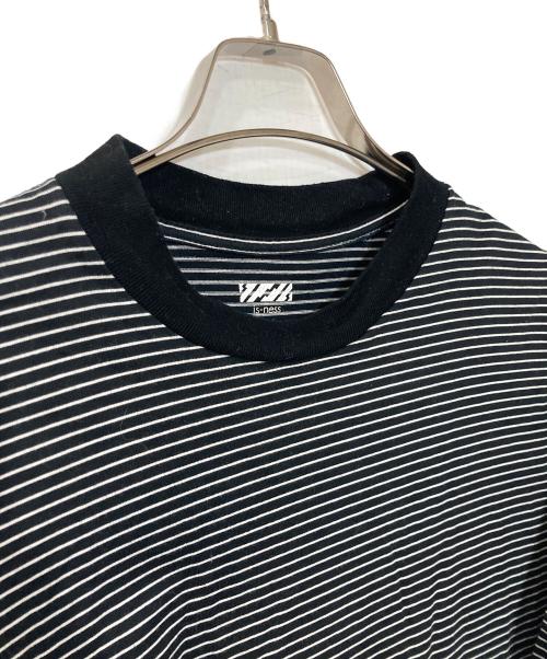 is-ness（イズネス）is-ness (イズネス) BALLOON SHORT SLEEVE ボーダーTシャツ ブラック×ホワイト サイズ:Lの古着・服飾アイテム