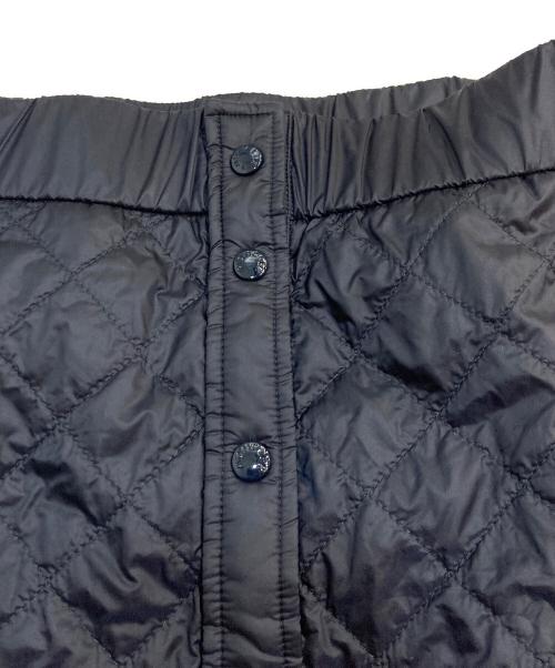 MONCLER（モンクレール）MONCLER (モンクレール) Kids Logo-Patch Quilted Miniskirt ロゴパッチ キルティング ミニスカート ネイビー サイズ:14(キッズ)の古着・服飾アイテム