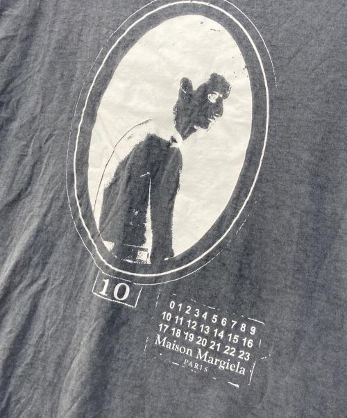 Maison Margiela（メゾンマルジェラ）Maison Margiela (メゾンマルジェラ) CAMEO T-SHIRT カメオプリントTシャツ グレー サイズ:50の古着・服飾アイテム
