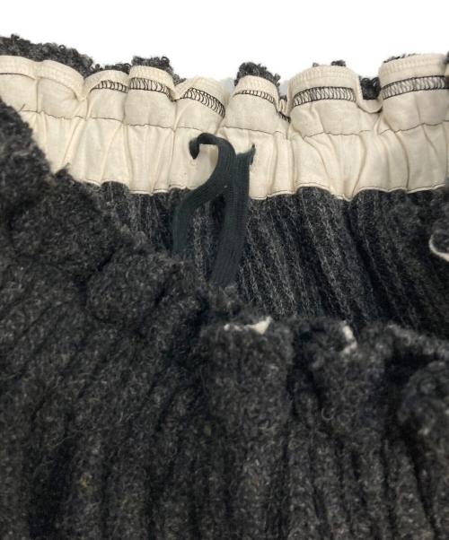 COMME des GARCONS（コムデギャルソン）COMME des GARCONS (コムデギャルソン) ウール断ち切りロングスカート グレー サイズ:Sの古着・服飾アイテム