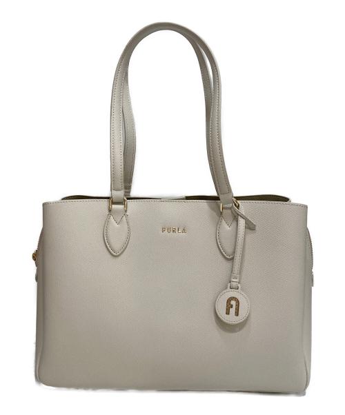 FURLA（フルラ）FURLA (フルラ) トートバッグ ホワイトの古着・服飾アイテム