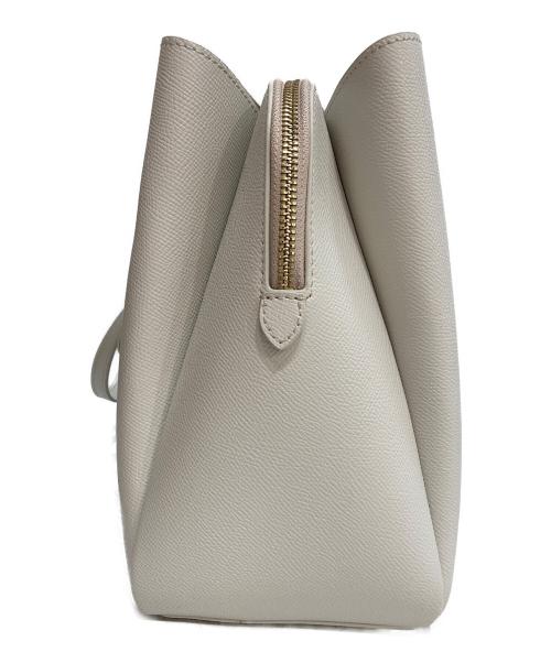 FURLA（フルラ）FURLA (フルラ) トートバッグ ホワイトの古着・服飾アイテム