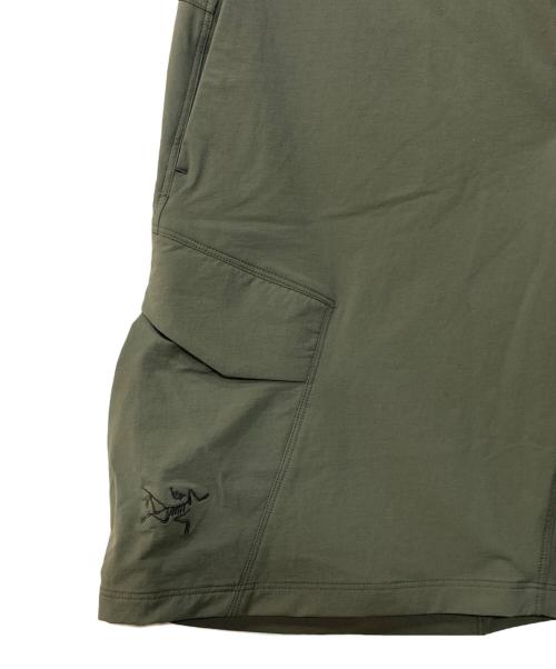 ARC'TERYX（アークテリクス）ARC'TERYX (アークテリクス) RAMPART SHORT 9 グリーン サイズ:32の古着・服飾アイテム