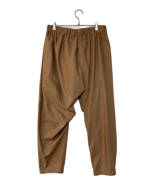 ISSEY MIYAKE MEN（イッセイミヤケメン）ISSEY MIYAKE MEN (イッセイミヤケメン) SWINGイージーパンツ キャラメル サイズ:2の古着・服飾アイテム