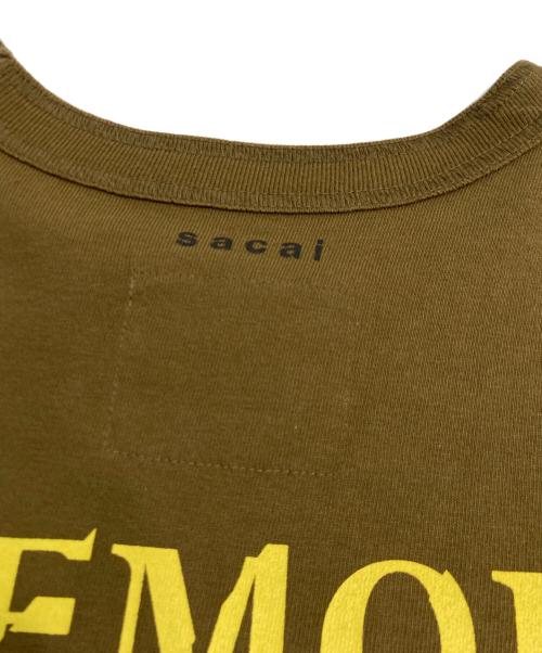 sacai（サカイ）sacai (サカイ) バックプリントポケットTee オリーブ サイズ:2の古着・服飾アイテム