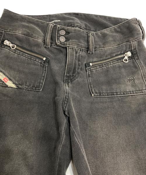 DIESEL（ディーゼル）DIESEL (ディーゼル) D-HUSH-Z フレアデニム ブラック サイズ:24の古着・服飾アイテム