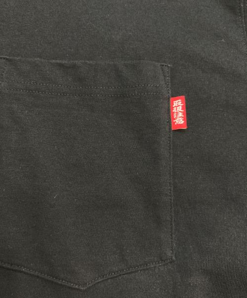 BlackEyePatch（ブラックアイパッチ）BlackEyePatch (ブラックアイパッチ) ポケットL/S Tee ブラック サイズ:LARGEの古着・服飾アイテム