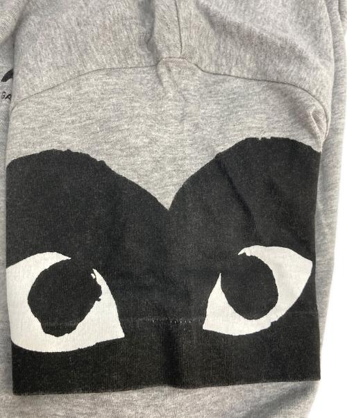 PLAY COMME des GARCONS（プレイコムデギャルソン）PLAY COMME des GARCONS (プレイコムデギャルソン) ハートロゴTee グレー サイズ:Sの古着・服飾アイテム
