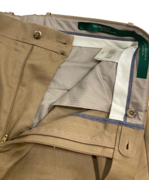 BERWICH（ベルウィッチ）BERWICH (ベルウィッチ) 2タックスラックス ブラウン サイズ:48の古着・服飾アイテム