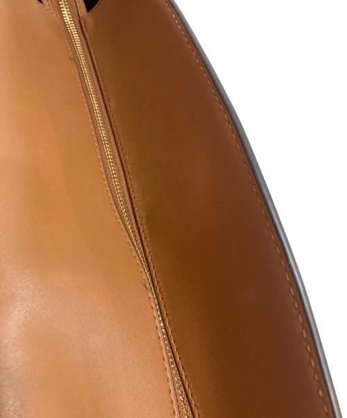 MICHAEL KORS（マイケル・コース）MICHAEL KORS (マイケル・コース) シグネチャートートバッグ ホワイトの古着・服飾アイテム
