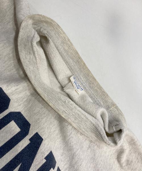 Champion REVERSE WEAVE（チャンピオン リバース ウィーブ）Champion REVERSE WEAVE (チャンピオン リバース ウィーブ) UCONN プリントスウェット グレー サイズ:Mの古着・服飾アイテム