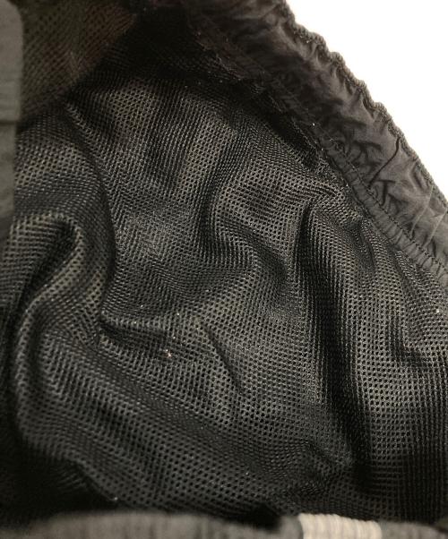 SUPREME（シュプリーム）SUPREME (シュプリーム) Tonal Taping Track Pant トラックパンツ ブラック サイズ:Sの古着・服飾アイテム