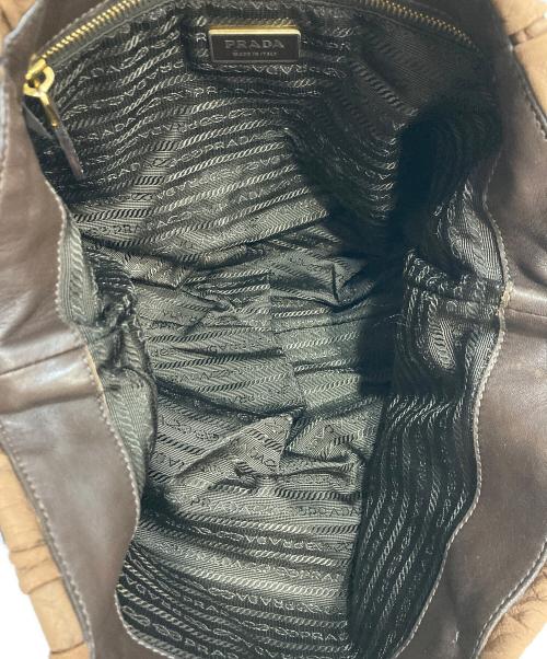 PRADA（プラダ）PRADA (プラダ) NAPPA GAUFRE`AN ナッパ ゴーフル ブラウンの古着・服飾アイテム