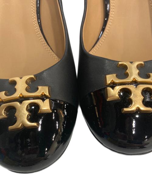 TORY BURCH（トリーバーチ）TORY BURCH (トリーバーチ) ロゴヒールパンプス ブラック サイズ:8の古着・服飾アイテム