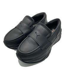 PUMA（プーマ）の古着「LOAFYR WNS」｜ブラック