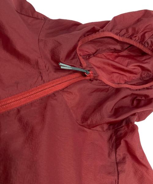 ROA（ロア）ROA (ロア) Hue packable wind jacket ナイロンジャケット レッド サイズ:Mの古着・服飾アイテム