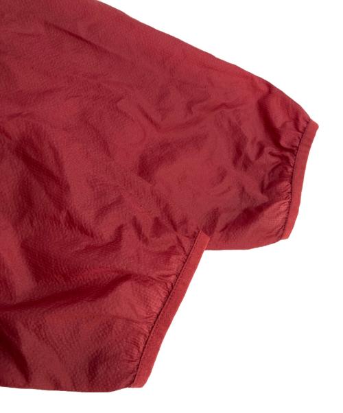 ROA（ロア）ROA (ロア) Hue packable wind jacket ナイロンジャケット レッド サイズ:Mの古着・服飾アイテム