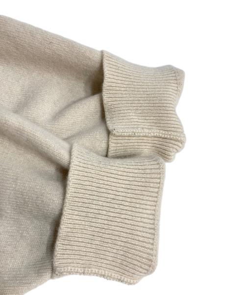 YONETOMI NEW BAISC（ヨネトミニューベーシック）YONETOMI NEW BAISC (ヨネトミニューベーシック) RIGID CASHMERE SWEATER リジッドカシミヤセーター アイボリー サイズ:3の古着・服飾アイテム