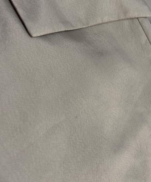 Aresense（アーセンス）Aresense (アーセンス) サテンタスーツセットアップ グレー サイズ:38の古着・服飾アイテム