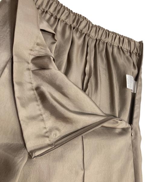 Aresense（アーセンス）Aresense (アーセンス) サテンタスーツセットアップ グレー サイズ:38の古着・服飾アイテム