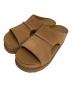 UGG（アグ）の古着「Goldenstar Hi Cutout Slide ゴールデンスター ハイ カットアウト スライド」｜ブラウン
