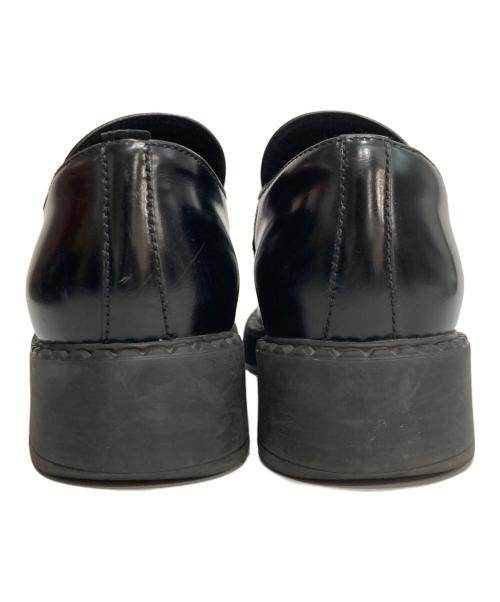 PRADA（プラダ）PRADA (プラダ) チョコレートブラッシュドレザーロ-ファー ブラック サイズ:37 1/2の古着・服飾アイテム
