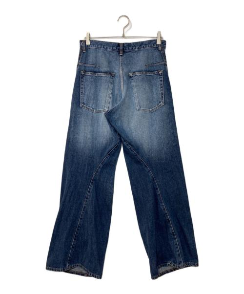 NVRFRGT（ネヴァーフォーゲット）NVRFRGT (ネヴァーフォーゲット) 別注 3D TWISTED WIDE LEG FADED JEANS デニムパンツ インディゴ サイズ:2の古着・服飾アイテム