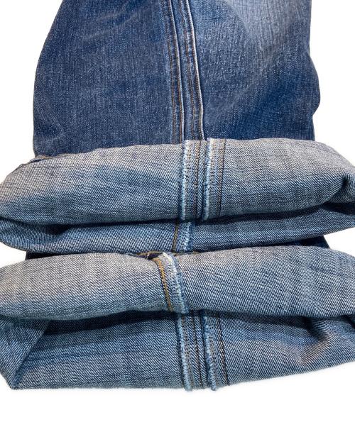 NVRFRGT（ネヴァーフォーゲット）NVRFRGT (ネヴァーフォーゲット) 別注 3D TWISTED WIDE LEG FADED JEANS デニムパンツ インディゴ サイズ:2の古着・服飾アイテム