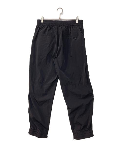 DIESEL（ディーゼル）DIESEL (ディーゼル) P-BEECK-WRD-AKAD ナイロンパンツ ブラック サイズ:52の古着・服飾アイテム