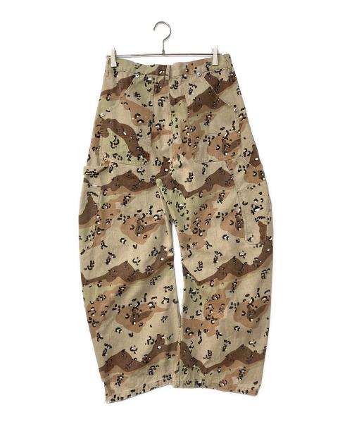 CONZ（コンズ）CONZ (コンズ) CAMO DUCK DOUBLE KNEE CURVED LEG PANTS カモダックダブルニーカーブドレッグパンツ ベージュ サイズ:2の古着・服飾アイテム